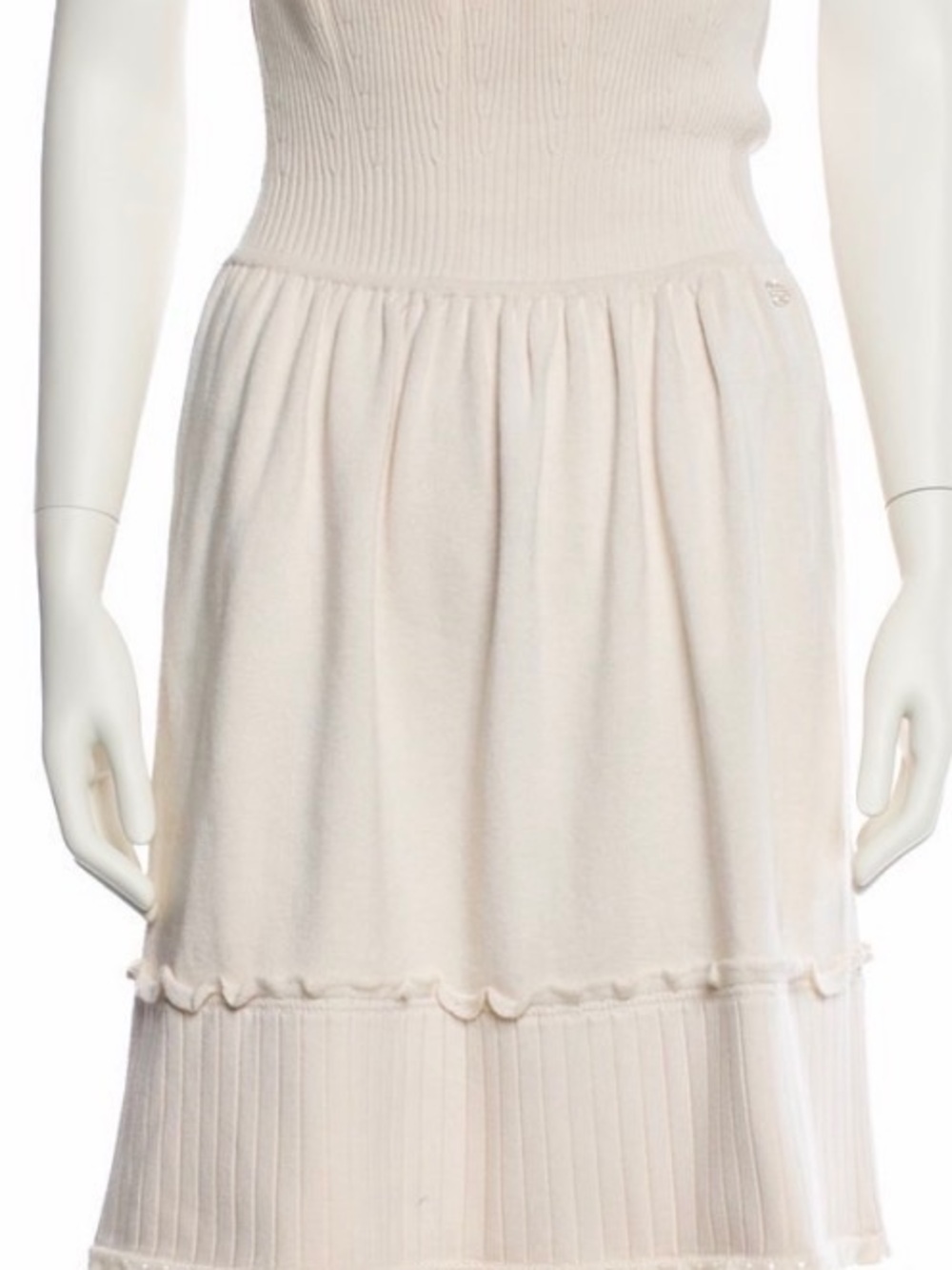 Authentic CHANEL Ivory Knit cashmere, high-rise Skirt